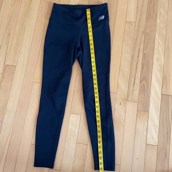 Dri fit NEw balance legging - Picture 5 of 7